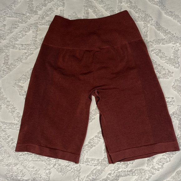 Alphalete Amplify Biker Short - Copper - Size XS - Picture 2 of 3